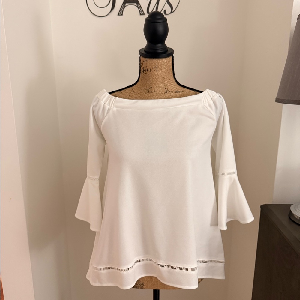 Elegant White Off-Shoulder Top‎